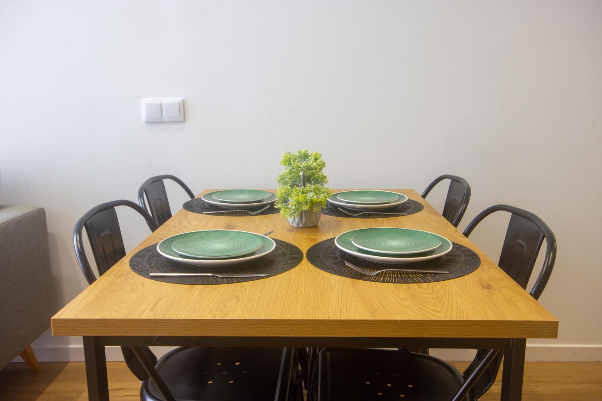 Appartement 2 *